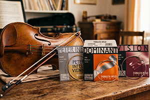 [ru]Скрипичные струны Thomastik-Infeld[/ru][en]Thomastik-Infeld Violin Strings[/en][de]Thomastik-Infeld Geigesaiten[/de]